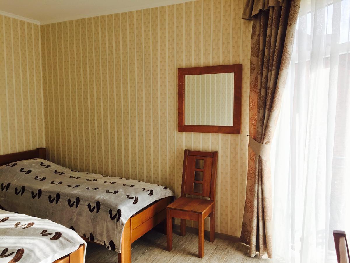 Mini Hotel Solnce Karpat Polyana  Zewnętrze zdjęcie