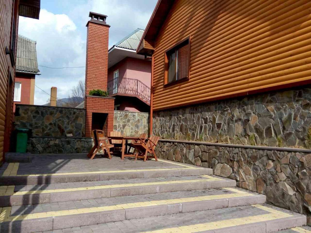 Mini Hotel Solnce Karpat Polyana  Zewnętrze zdjęcie