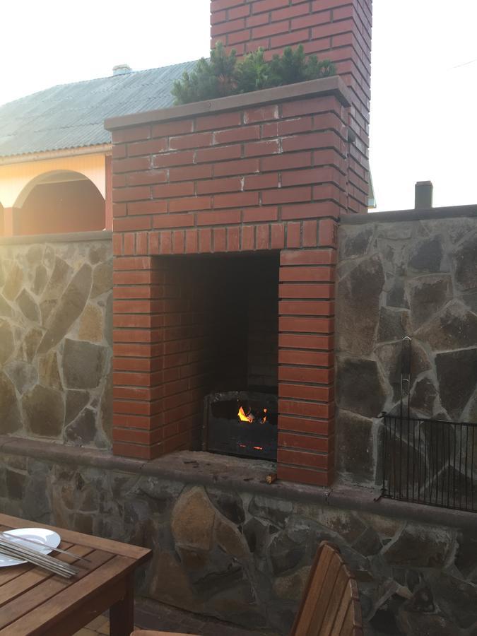 Mini Hotel Solnce Karpat Polyana  Zewnętrze zdjęcie