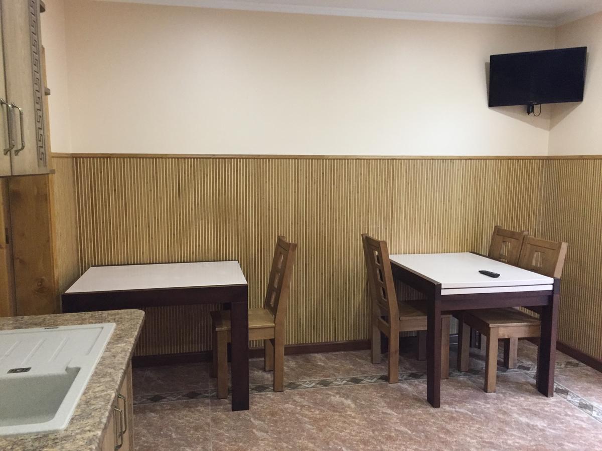 Mini Hotel Solnce Karpat Polyana  Zewnętrze zdjęcie